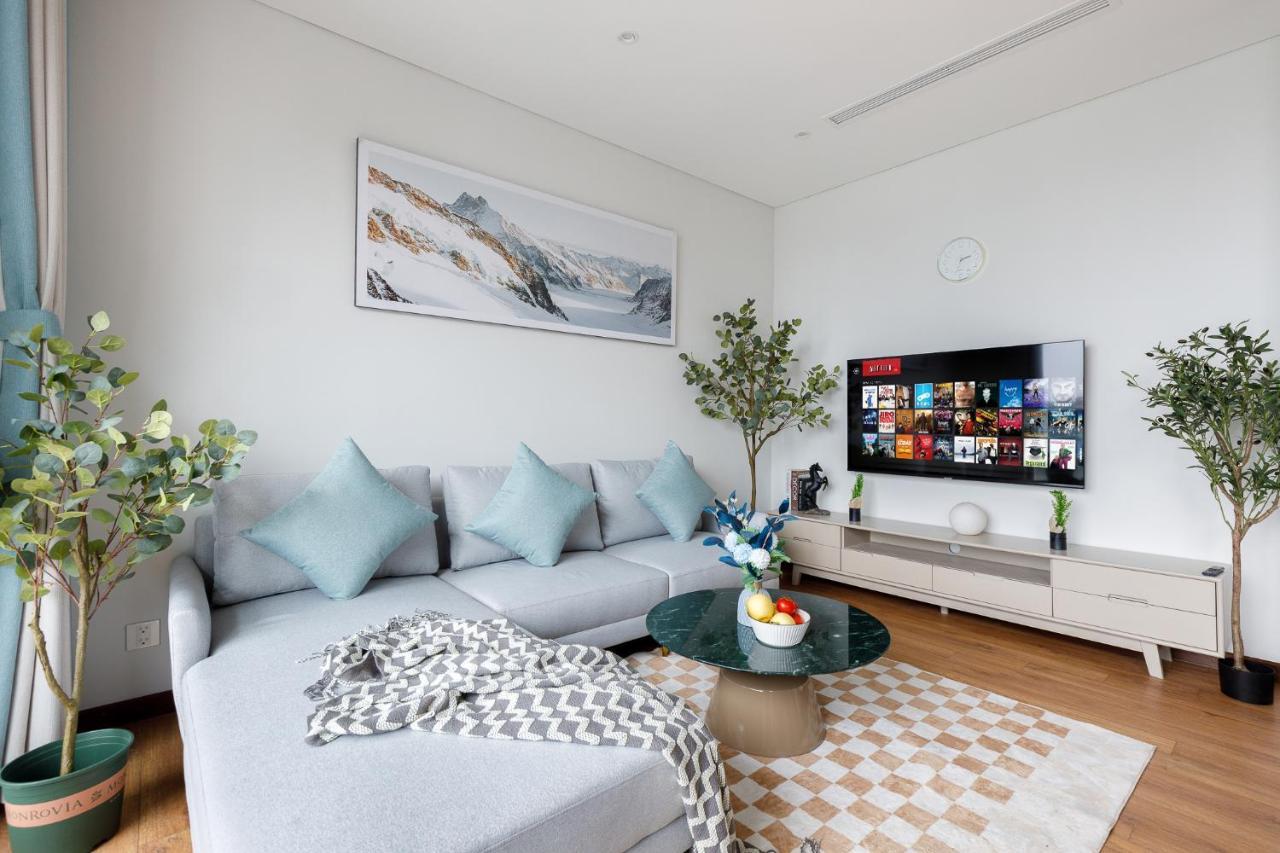 Margaery Boutique Apartment & Skyon9 Rooftop Bar Hanoi Exterior foto