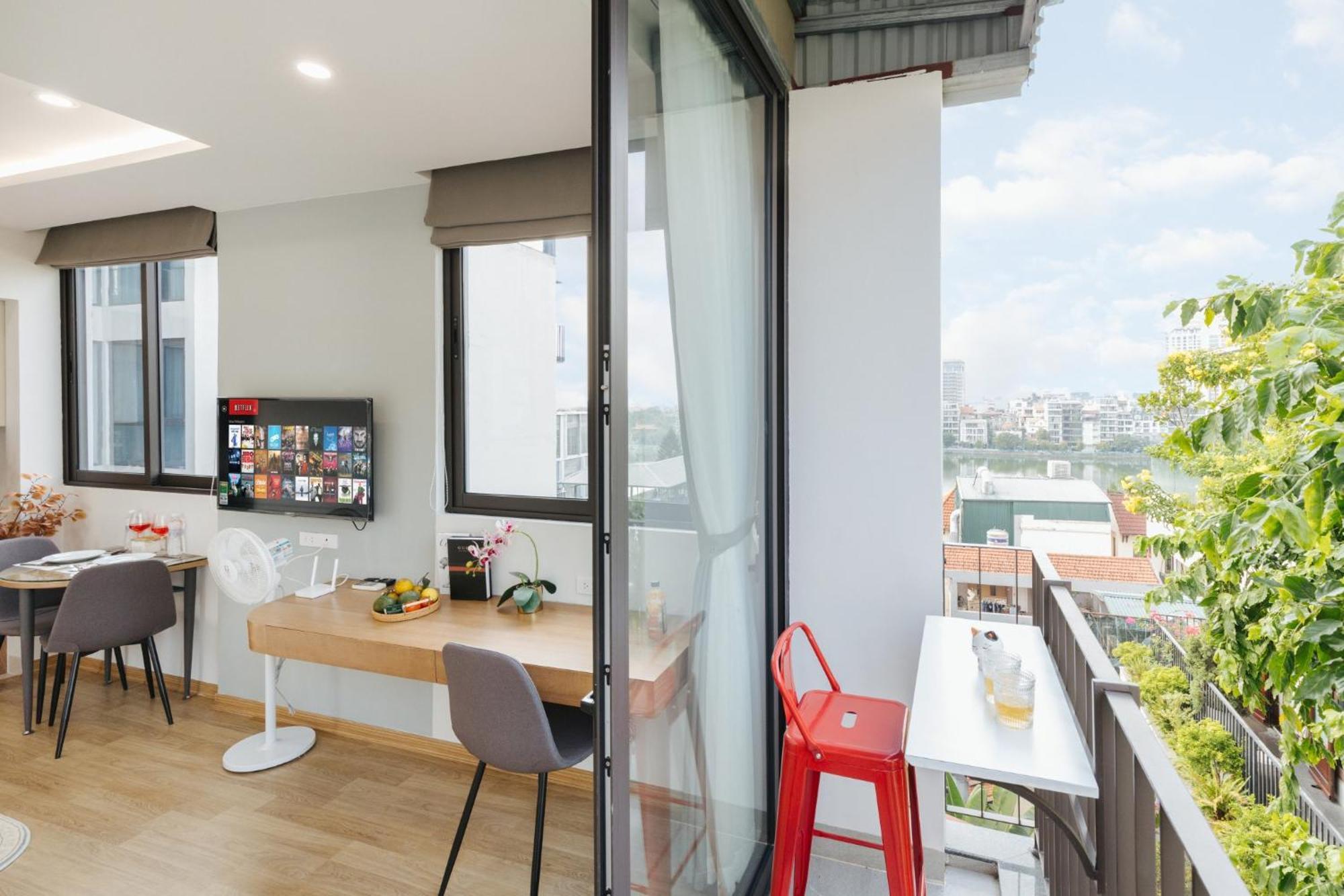Margaery Boutique Apartment & Skyon9 Rooftop Bar Hanoi Exterior foto