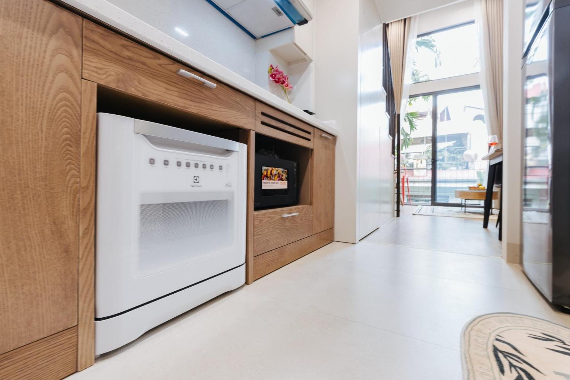 Margaery Boutique Apartment & Skyon9 Rooftop Bar Hanoi Exterior foto