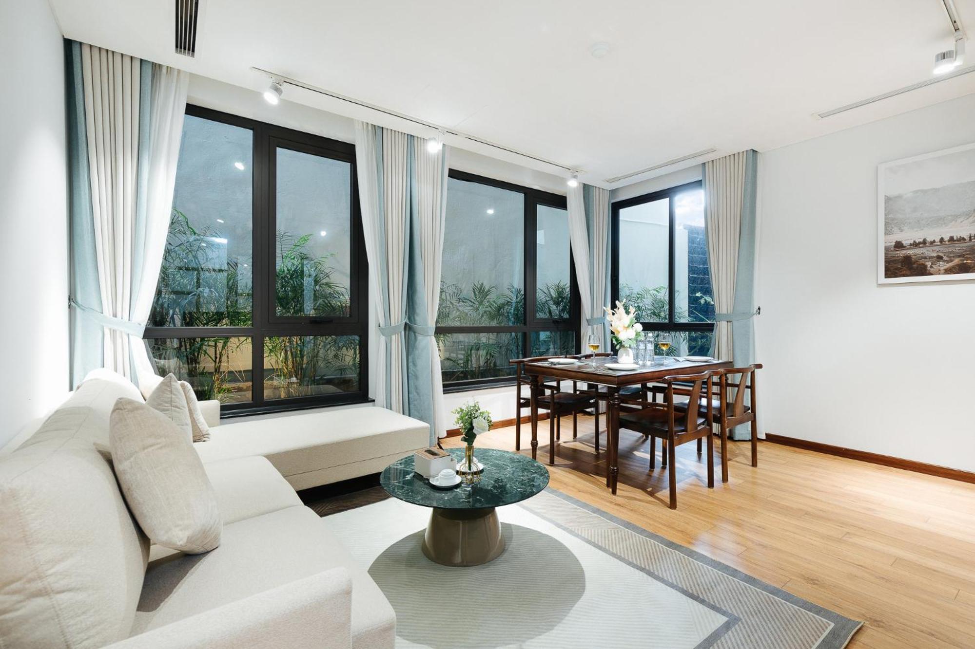 Margaery Boutique Apartment & Skyon9 Rooftop Bar Hanoi Exterior foto