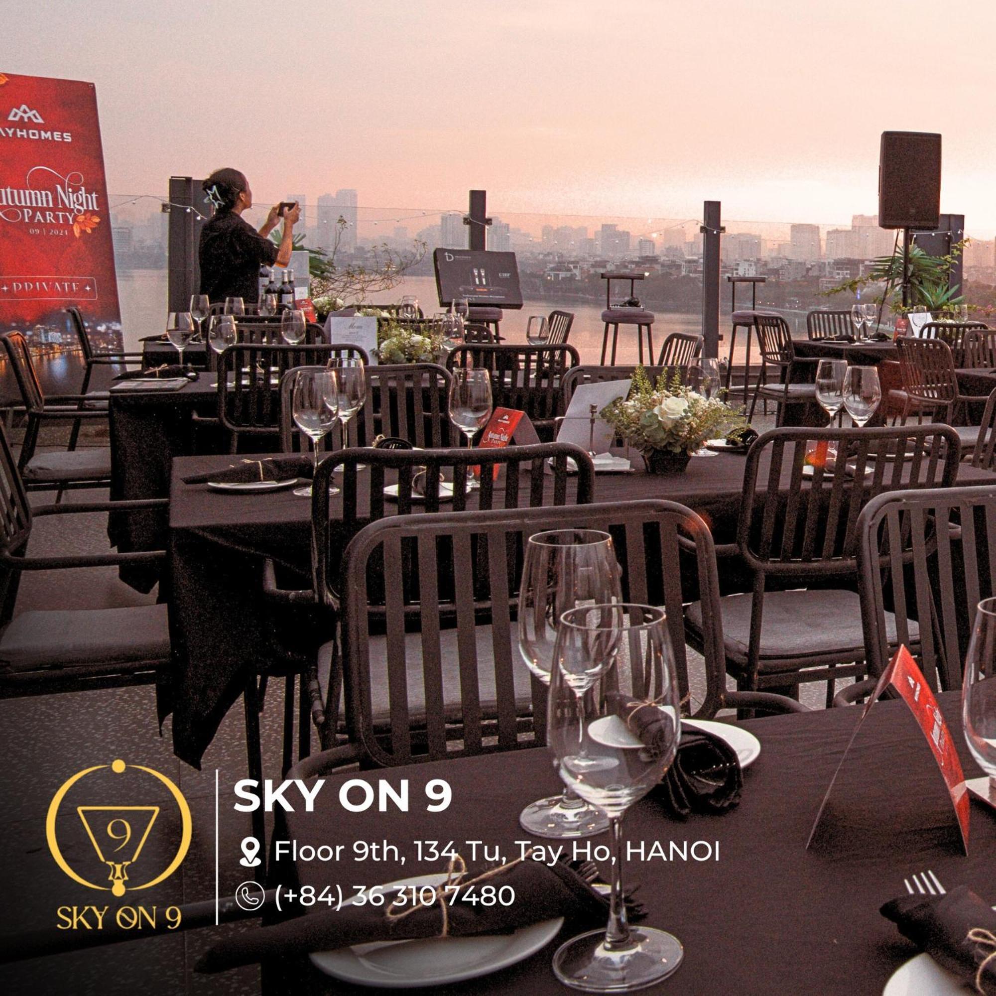 Margaery Boutique Apartment & Skyon9 Rooftop Bar Hanoi Exterior foto